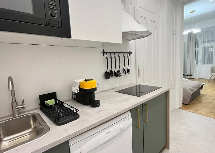 Carina Downtown Spot * Βουδαπέστη