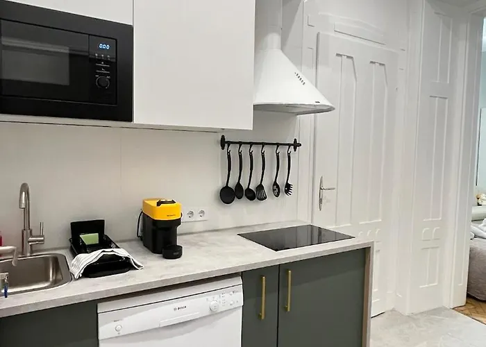 Διαμέρισμα Carina Downtown Spot